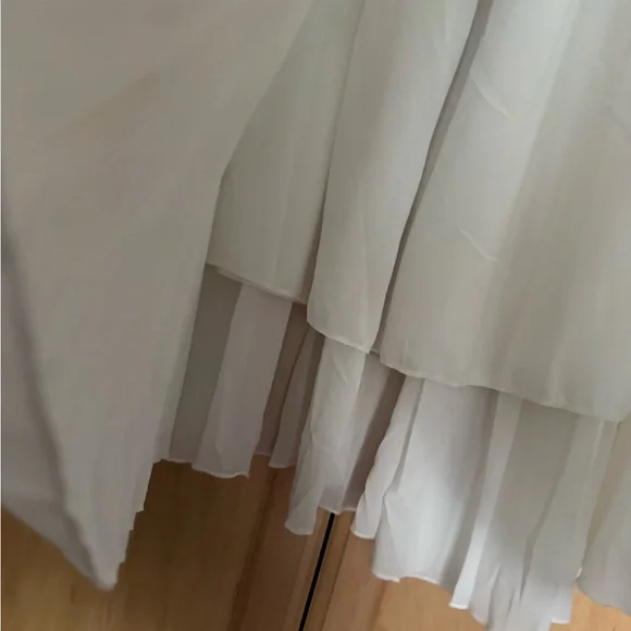 Elegant White Maxi Skirt - Picture 5 of 8